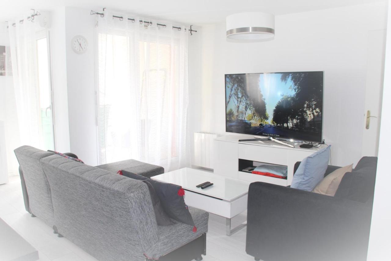 Logement Familial Tout Equipe 생드니 외부 사진